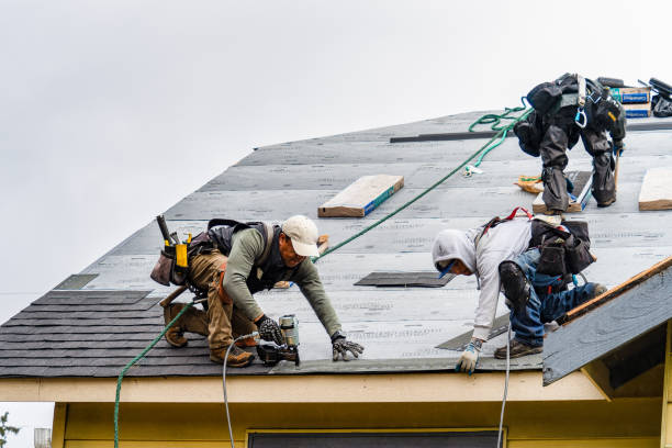Professional Gutter Installation technician working in Stanton, NJ